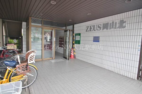 ZEUS岡山北の物件外観写真